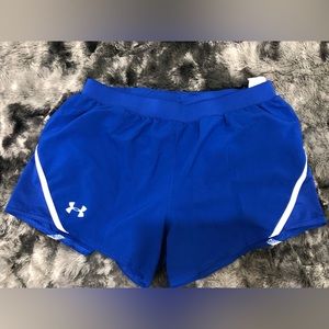 BLUE WHITE AND BLACK UNDER ARMOUR ATHLETIC SHORTS
